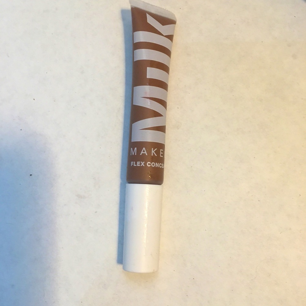 Brand new Milk Makeup Flex Concealer